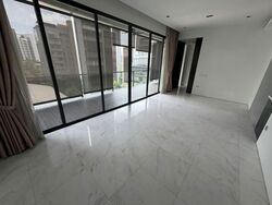 Sui Generis (D10), Condominium #557787691